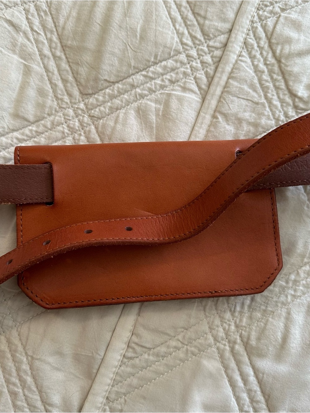 Banana Republic Genuine Leather Cognac / Camel Brown Crossbody / Belt Bag - Picture 3 of 7